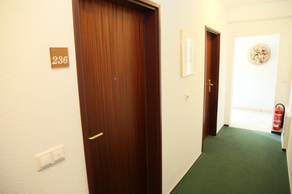 Pension am Markt Lübben Exteriör bild